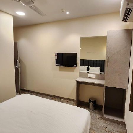 Hotel Peace International Bombaj Zewnętrze zdjęcie