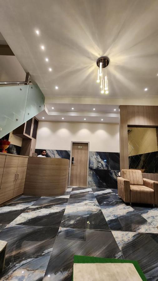 Hotel Peace International Bombaj Zewnętrze zdjęcie