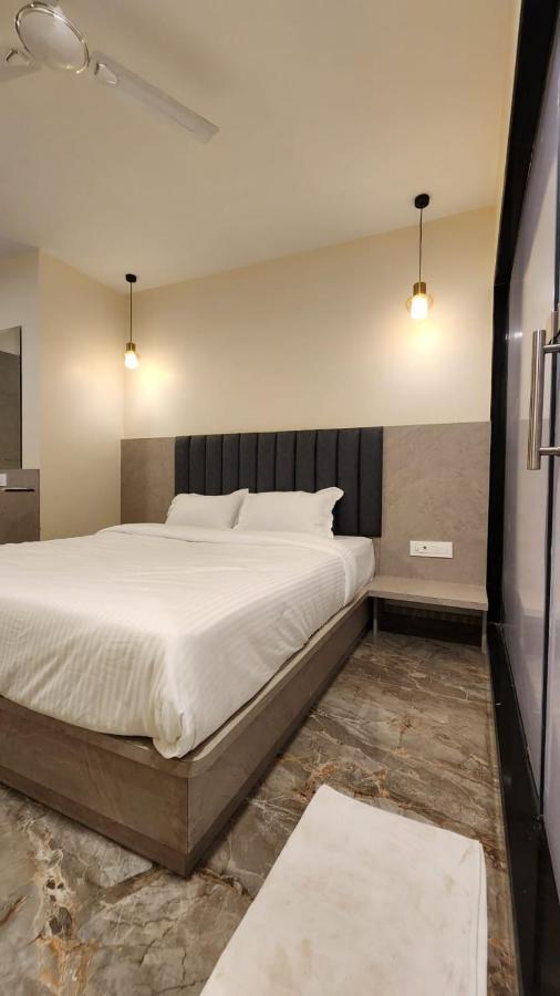 Hotel Peace International Bombaj Zewnętrze zdjęcie